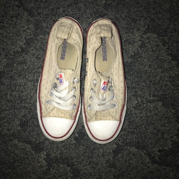 girls converse - Picture 1 of 3